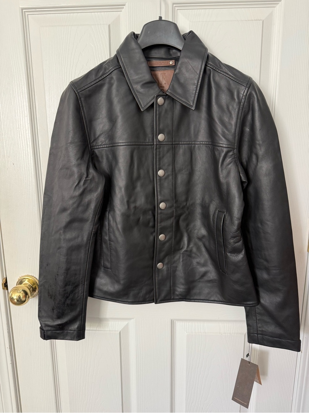 FRYE AND CO. Black Leather Snap-Front Jacket